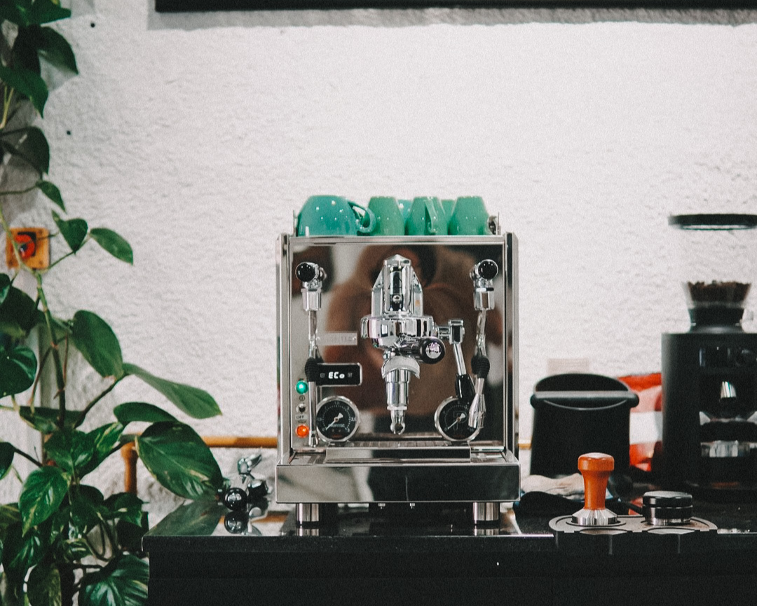 Your Guide to Cleaning Your Home Coffee Machine