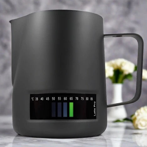 Latte-Pro-Milk-Jug-480ml-Matte-Black_600x600_980c2204-e847-4288-b02e-406666338a1c.webp