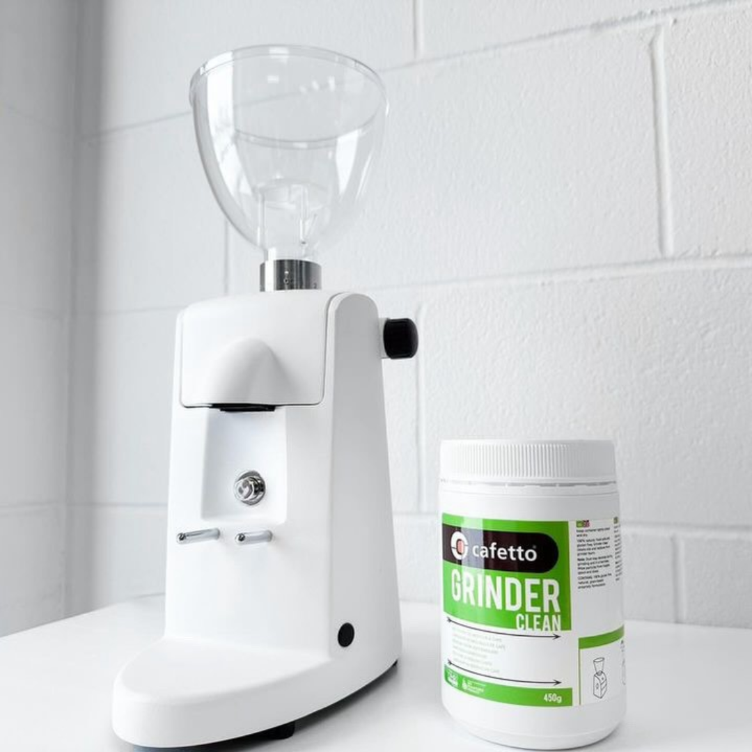 cleaning-your-coffee-grinder.png