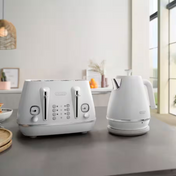 Delonghi Distinta Moments Sunshine White Kettle- Carton Damaged