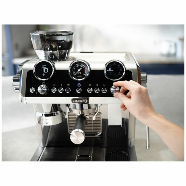 Delonghi La Specialista Maestro - factory seconds