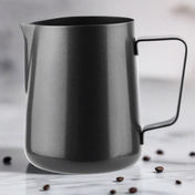 Incasa 600ml Barista Milk Jug Black